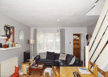 2 Bedrooms  to rent in Elmley Close, London E6