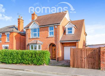 Thumbnail Detached house to rent in Wellington Road, Maidenhead