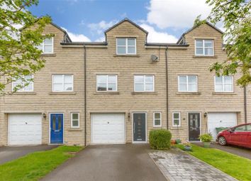 3 Bedrooms Town house for sale in Fowlers Croft, Otley LS21