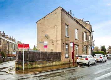 Thumbnail Terraced house for sale in Warley Road, Halifax