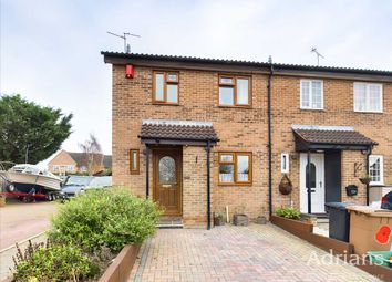 Thumbnail Property for sale in Trenchard Crescent, Springfield, Chelmsford