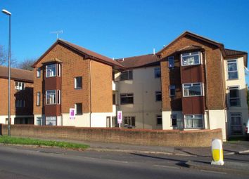 Thumbnail Flat to rent in Hollin Court, Crawley