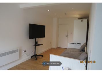 6 Bedroom Semi-detached house for rent