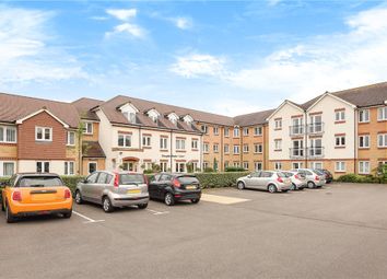 1 Bedrooms Flat for sale in Douglas Bader Court, Howth Drive, Reading RG5