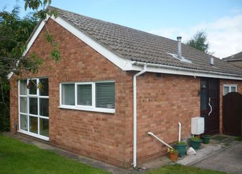 2 Bedrooms Detached bungalow for sale in Brackendale, Elton, Chester CH2