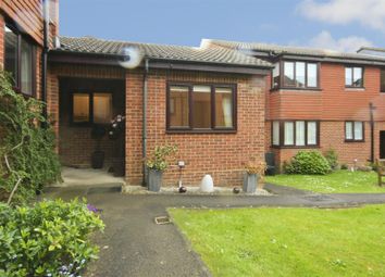 Thumbnail Studio To Rent In Tudor Gardens Burgess Hill Thumbnail Studio To Rent In Tudor Gardens Burgess Hill