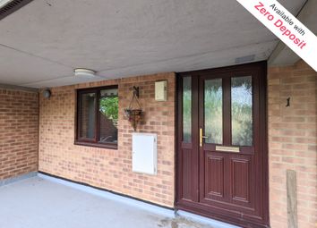 Thumbnail 2 bed flat to rent in Kingsway Gardens, Andover