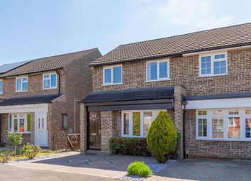 3 Bedroom Semi-detached house for rent