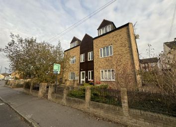 Thumbnail 2 bed flat to rent in Victoria Road, Stanford-Le-Hope