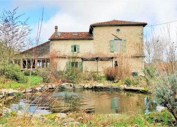 Thumbnail 3 bed country house for sale in Champagne-Mouton, Charente, France - 16350