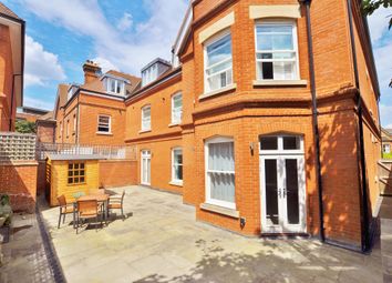 Thumbnail 2 bed flat to rent in Jenner Road, Guildford
