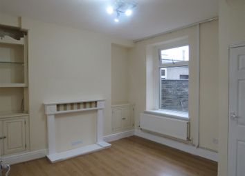 2 Bedroom Semi-detached house for rent