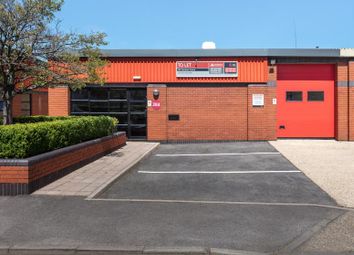 Thumbnail Industrial to let in 284 Aberdeen Avenue, Slough Trading Estate, Slough