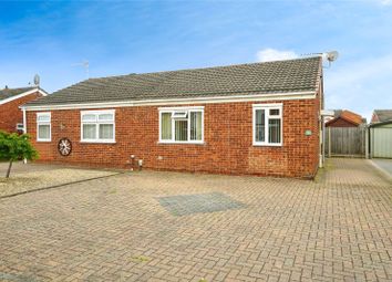 Thumbnail Bungalow for sale in Shaw Close, Bicester, Oxfordshire