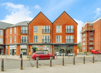 Thumbnail Flat for sale in Fieldoaks Way, Merstham, Redhill