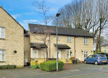 Thumbnail 2 bed flat to rent in Jubilee Green, Cirencester, Gloucestershire