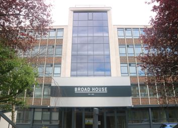 1 Bedrooms Flat to rent in Broad House, 175-205 Imperial Drive, Harrow, Middlesex HA2