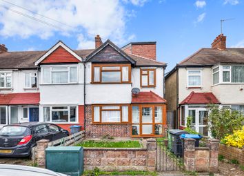Thumbnail Terraced house for sale in Woodfield Gardens, New Malden
