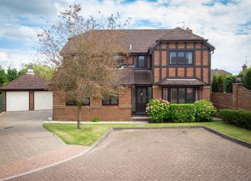 Thumbnail 5 bed detached house for sale in Farncombe Close, Wivelsfield Green, Haywards Heath