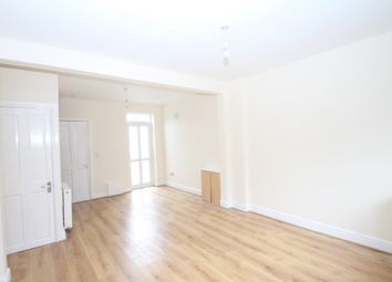 Thumbnail 2 bedroom property to rent in Whitehorse Road, Croydon