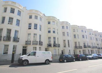 Thumbnail Flat to rent in Tff, Lansdowne Place, Hove