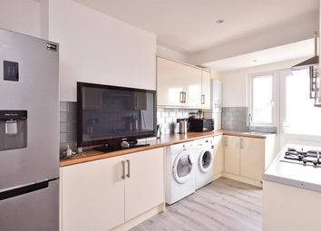 Thumbnail 1 bed flat to rent in The Broadway, Mutton Lane, Potters Bar