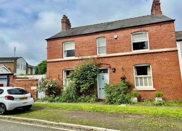 Thumbnail End terrace house to rent in Old Wrexham Road, Chester