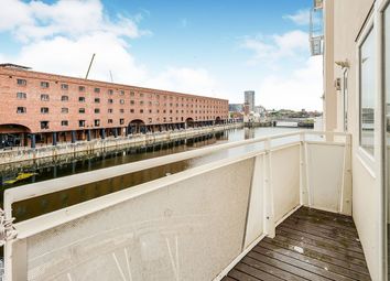 2 Bedrooms Flat to rent in Royal Quay, Liverpool L3