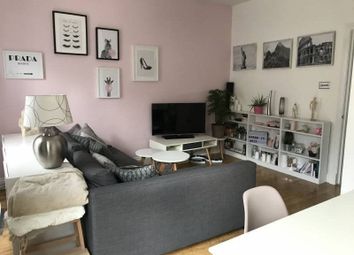 2 Bedrooms Flat to rent in Hornsey Road, Archway N19