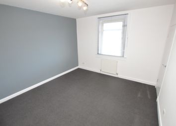 Thumbnail Flat to rent in West March Street, Kirkcaldy