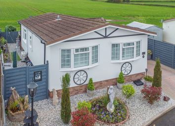 Thumbnail Mobile/park home for sale in Fayre Oaks Home Park, Kings Acre Road, Hereford