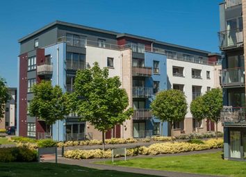 3 Bedrooms Flat to rent in East Pilton Farm Avenue, Fettes EH5