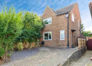 Thumbnail 3 bed end terrace house for sale in Hall Mead, Letchworth Garden City