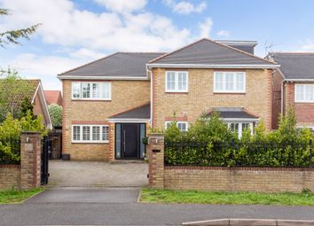 Thumbnail Detached house for sale in Hammondstreet Road, Cheshunt