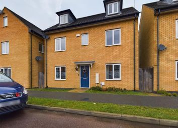 Thumbnail Town house for sale in Woodward Drive, Peterborough