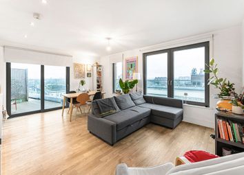 Thumbnail 1 bed flat for sale in Ashwin Street, London