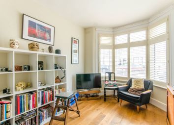 Thumbnail 1 bed flat to rent in Knotts Green Road, Leyton, London