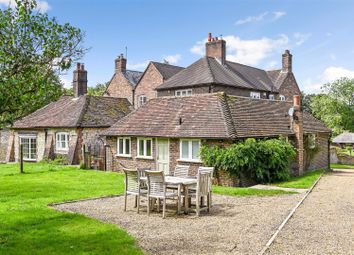 Thumbnail Cottage to rent in Downgate Farm, Steep Marsh, Petersfield