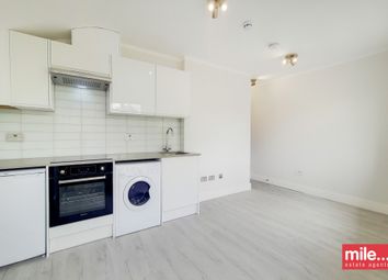 Thumbnail Studio to rent in North End Road, London