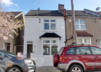 Croydon - End terrace house to rent            ...