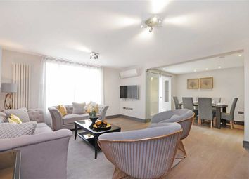 3 Bedrooms Flat to rent in Boydell Court, St John's Wood, London NW8