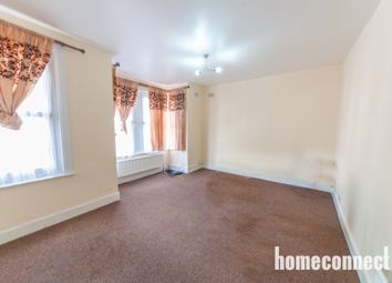 2 Bedrooms Flat for sale in Shrewsbury Road, Forest Gate E7