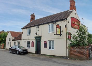 Thumbnail Pub/bar for sale in White House Lane, Scunthorpe