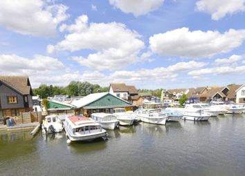 Thumbnail Pub/bar for sale in Staitheway Road, Wroxham