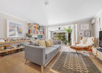 Thumbnail Flat for sale in Dalyell Road, London