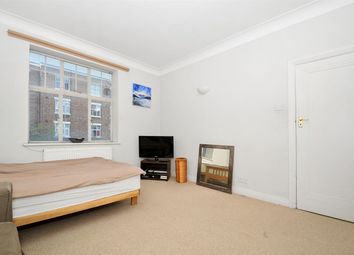 Thumbnail Studio to rent in Belsize Grove, London