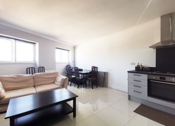 Thumbnail 1 bed flat to rent in Hanworth Road, Hounslow