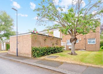 Thumbnail Flat to rent in Chiswick Court, Moss Lane, Pinner Village