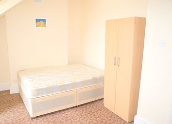 Thumbnail Room to rent in Rushey Green, Catford, London