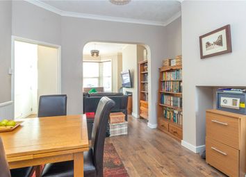 Property For Sale In Wallis Avenue Southend On Sea Ss2 Buy